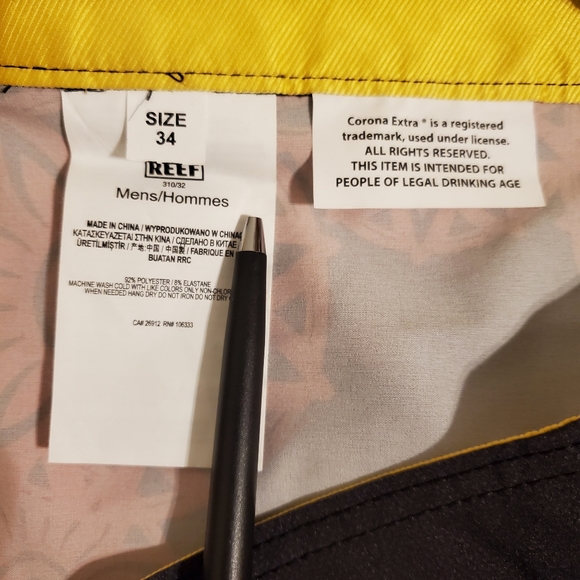 Men's NWT Corona X Reef, Day of the Dead Boardshorts - Picture 4 of 5